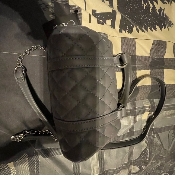 Upcycled Urban Expressions purse - Picture 7 of 7